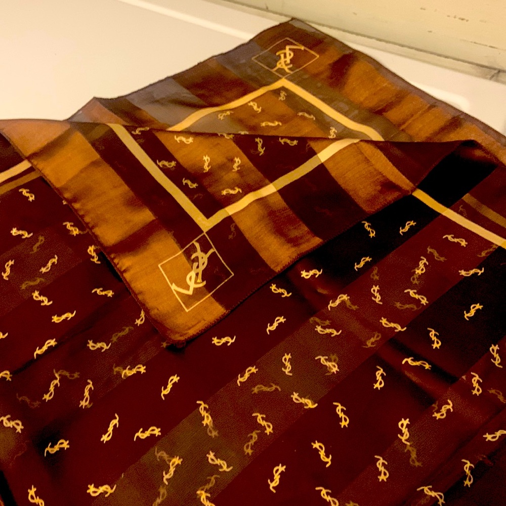 Vintage 1970’s Ysl silk scarf